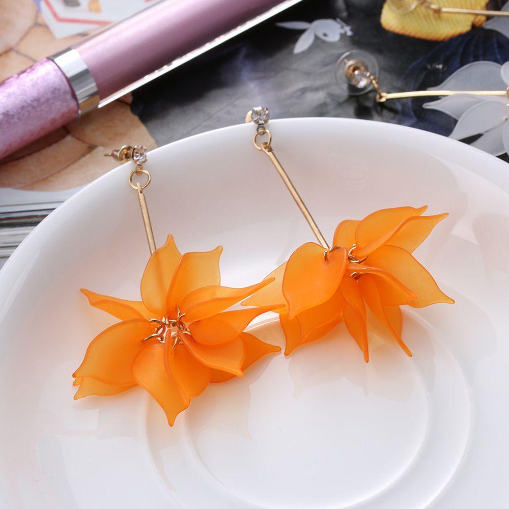 R-flower 1pasang Anting Tusuk Fashion Wanita Perhiasan Motif Bunga