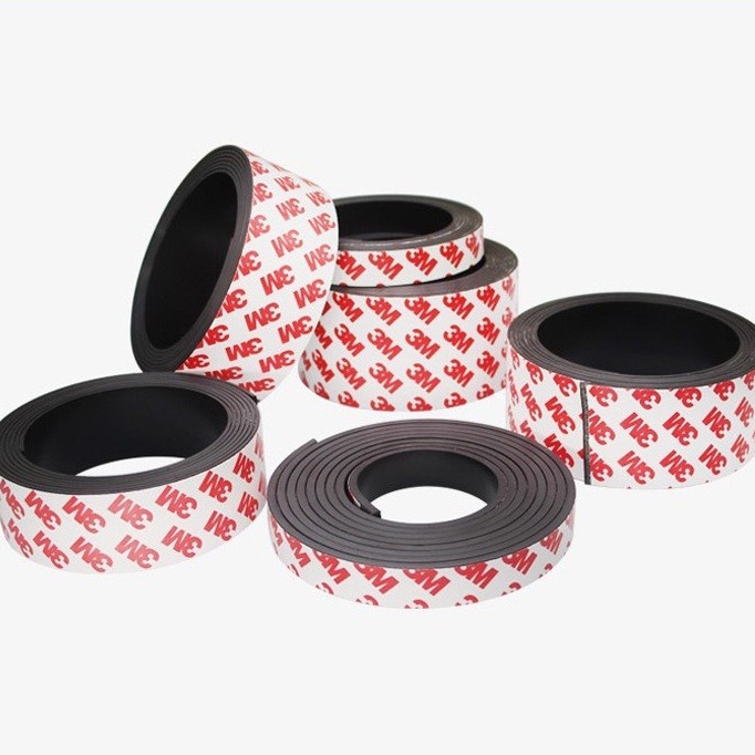 

Strip Magnet Dobel Tape Tempelan Kulkas 3M - Sticker Panjang 1 Meter