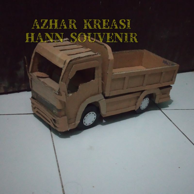 Miniatur Truck Kardus Ragasa Engkel Mbois Bisa Oleng
