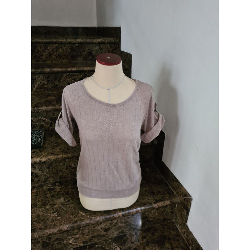 blouse rajut by glacier