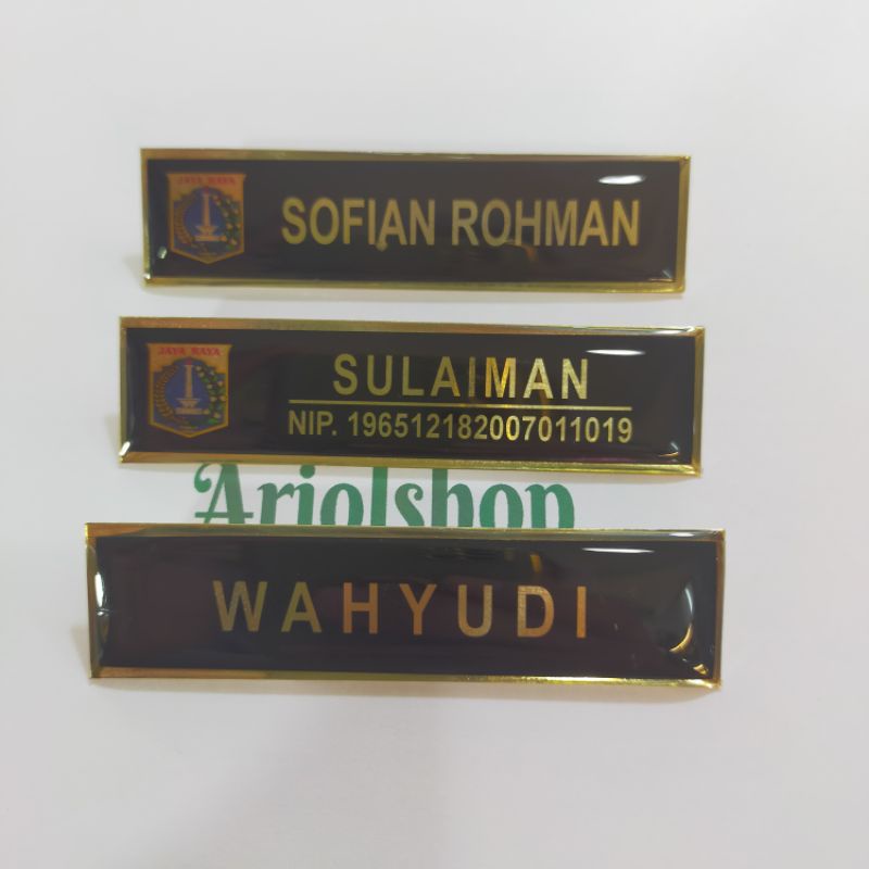

Terlaris ✨ - papan nama/name tag/ nama dada logam Kuningan3.1.23