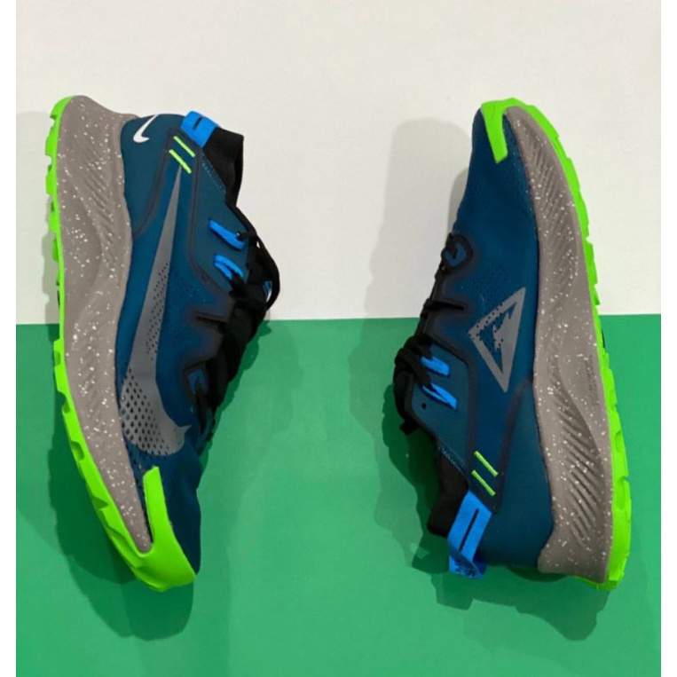 Nike zoom pegasus trail 2 blue grey volt