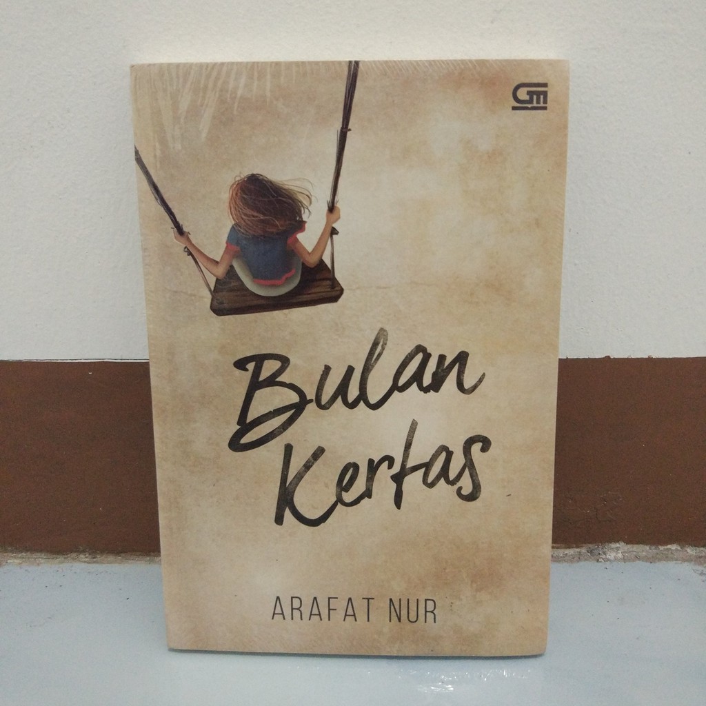 Novel Bulan Kertas