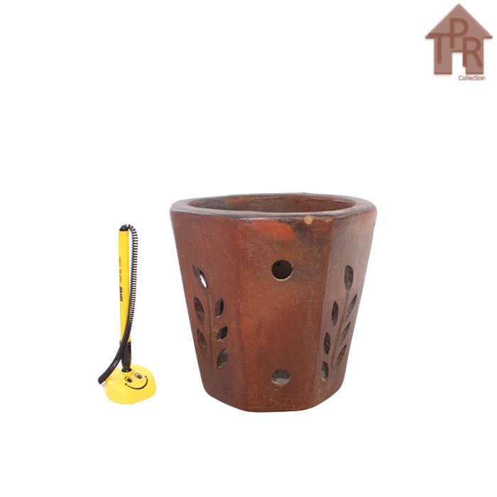 Gerabah | pot tanah liat | pot segi-8 bolong ornamen daun - D18