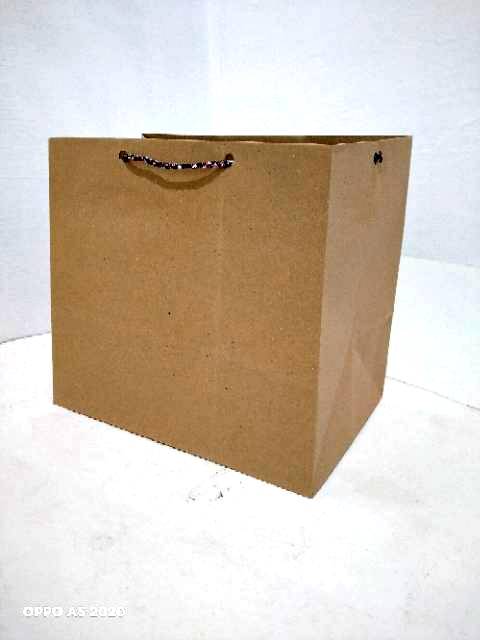 Paper bag tas kertas R7 polos (22x14x20)(0114)