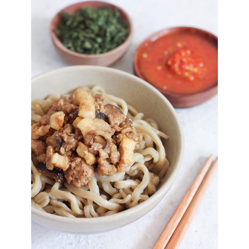 

Frozen Bakmi Karet Pork (2 Servings)