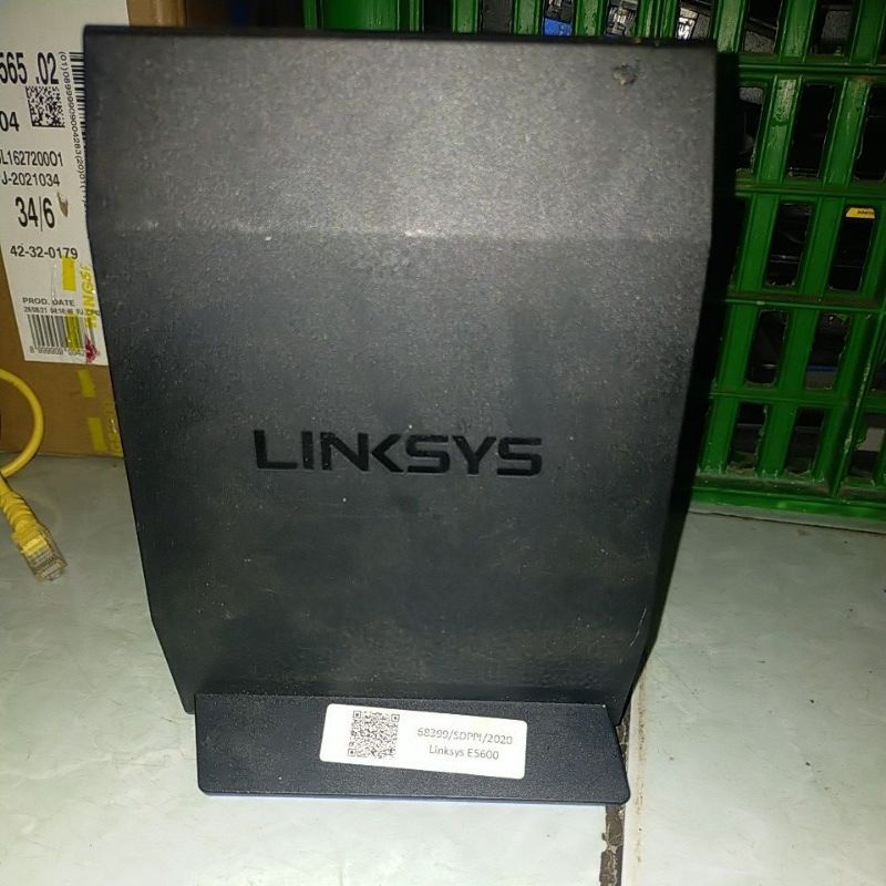 Linksys Ac1200  model E5600 unit saja