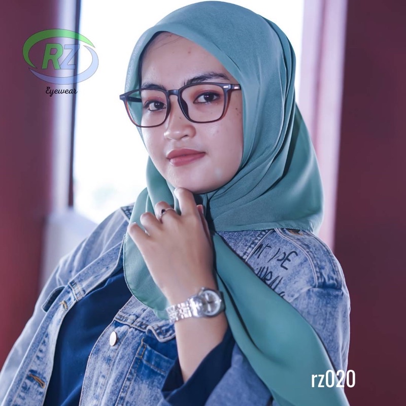 FRAME KACAMATA KODE RZ020