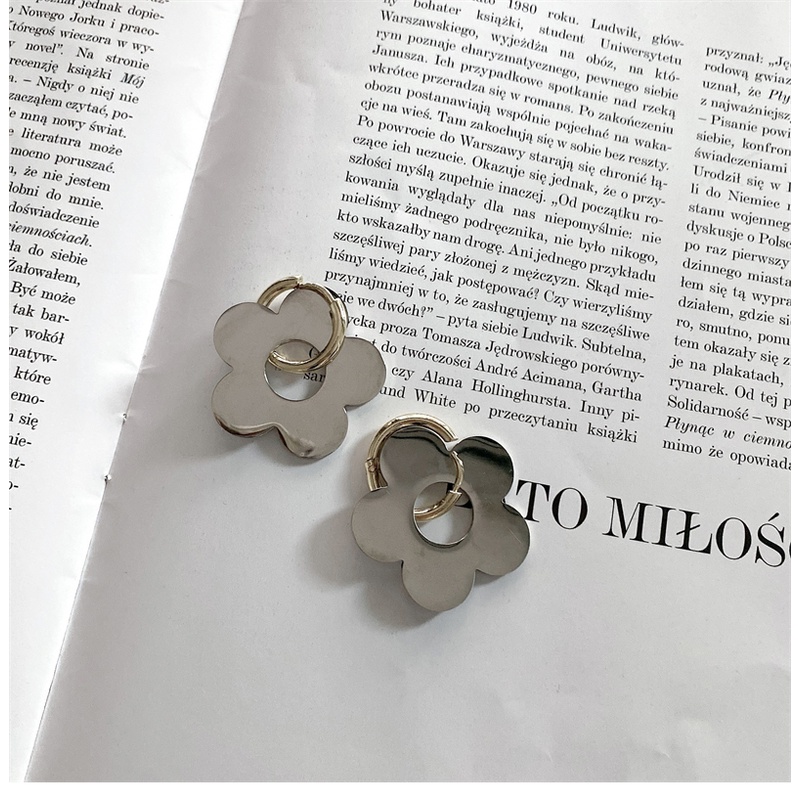 Metal Flower Earrings Accessories Retro Fashion Simple