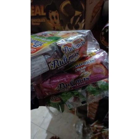 

Snack Premium Import Padi mas Strowbery & Coklat Snack 500an