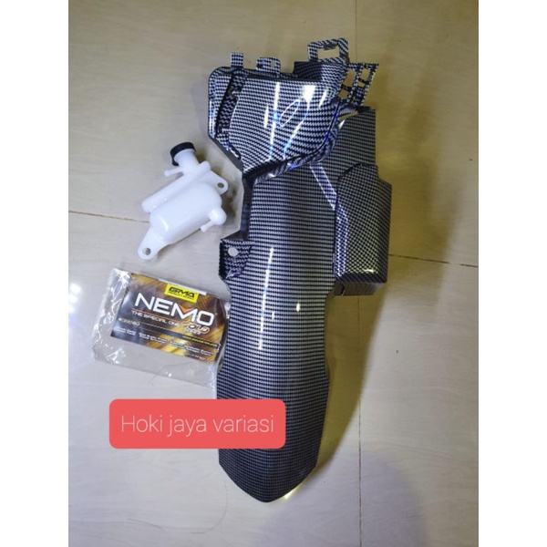 Spakbor kolong belakang karbon Nemo Vario 125 150 new / hugger vario tabung 125 150 New