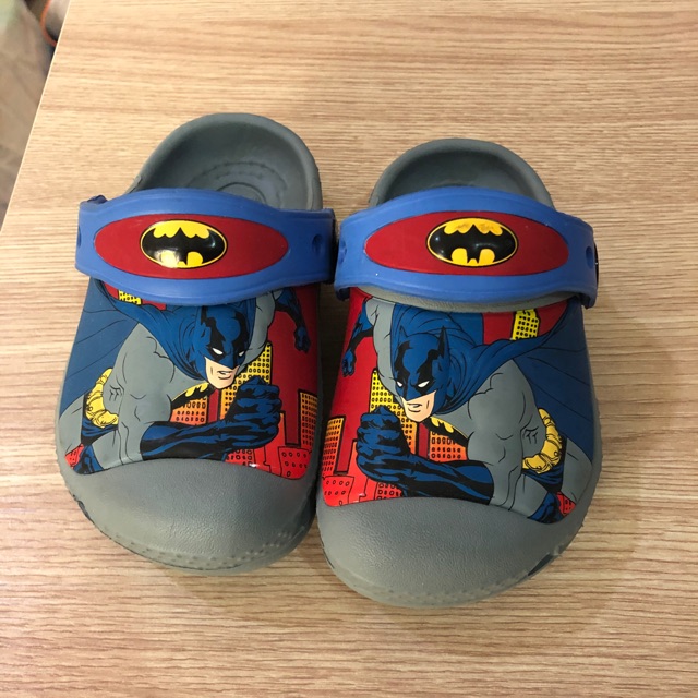 Crocs batman size c 5