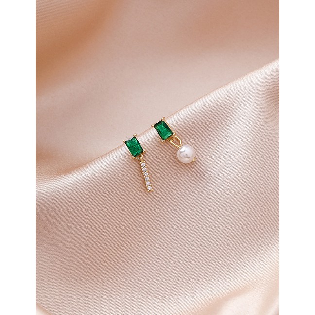 LRC Anting Tusuk Fashion Asymmetrical Pearl 925 Silver Pin Micro-set Gemstone Openwork Pattern Earri