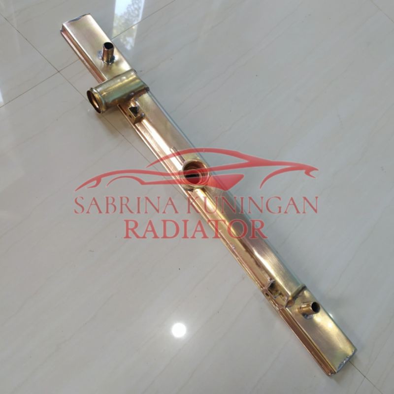 upper tank radiator strada L200