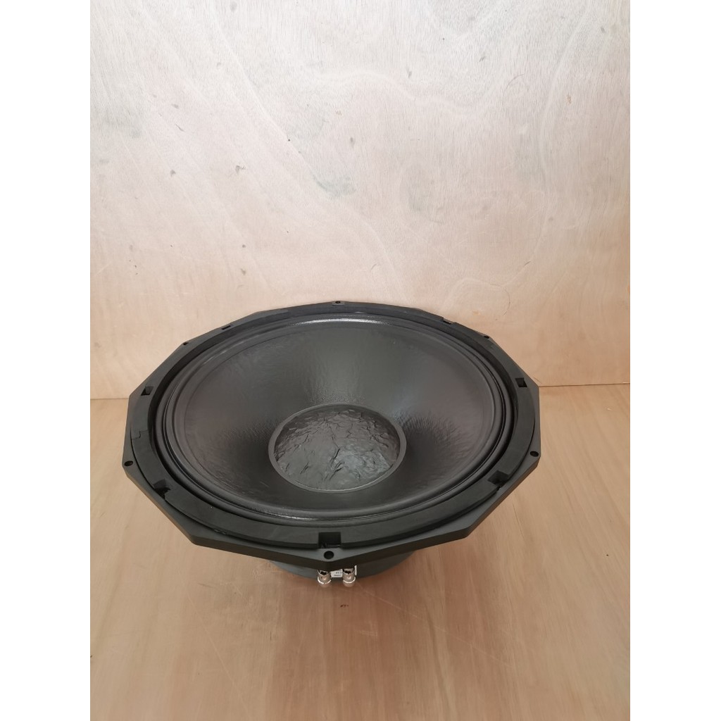 1 buah Box speaker 15 Inch Subwoofer Aktif Isi PD 154 Dengan Kit 8610S . harga untuk 1 box