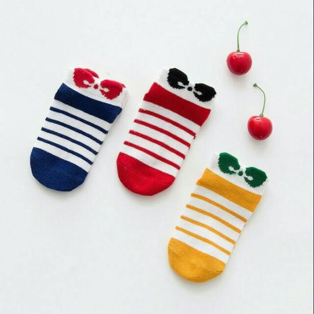 kaos kaki bayi/ booties/kaos kaki anak cherry