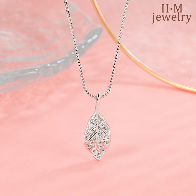 Kalung Rantai Liontin Daun Hias Berlian Imitasi Mewah Untuk Wanita 2022