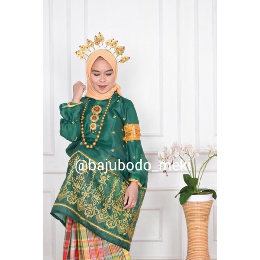 BAJU BODO MODERN HIJAU DATU
