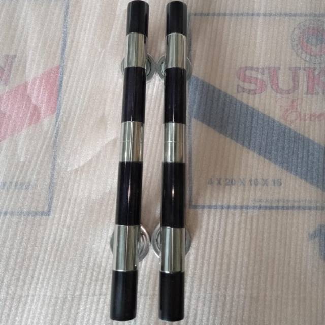 Handle pegangan pintu minimalis