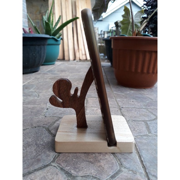 stand holder hp / dudukan hp kayu / standing hp kayu