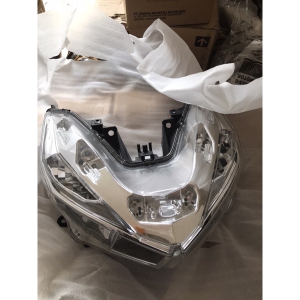 reflektor depan vario 150 LED original