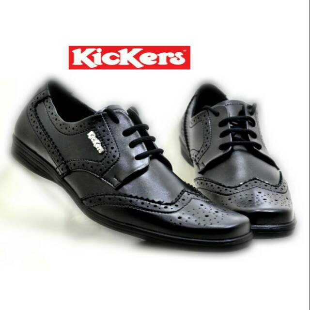 Sepatu kulit Kickers Pantofel 2284