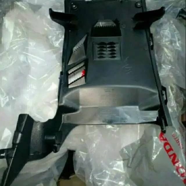 DEK KOLONG BAWAH VARIO LED NEW 125 150