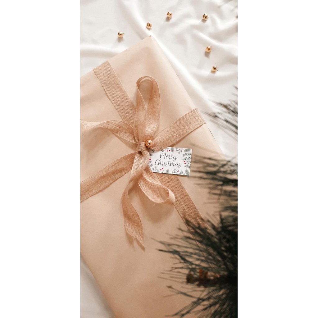 

ift Wrapping (brown paper wrap + rustic ribbon + gift card + plastic) - Gift Wrap