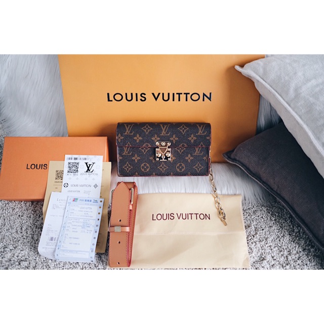 LV S Lock Belt Pouch MM Bag