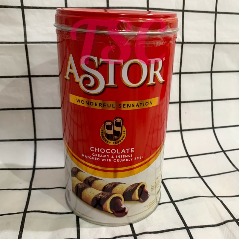 

Astor Wonderful Sensation Chocolate 330gr Astor Chocolate Astor Wafer Chocolate Kaleng / astor wafer cokelat