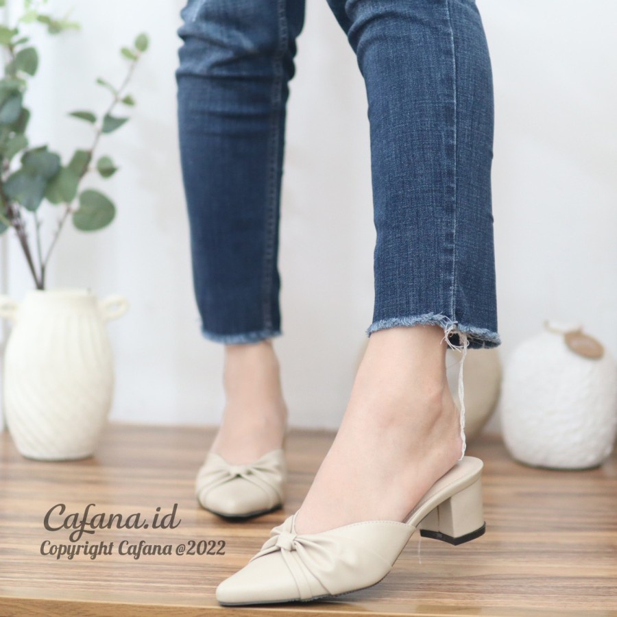 Sandal Hak Tahu Wanita Finola Wanita Kekinian 2022 Murah