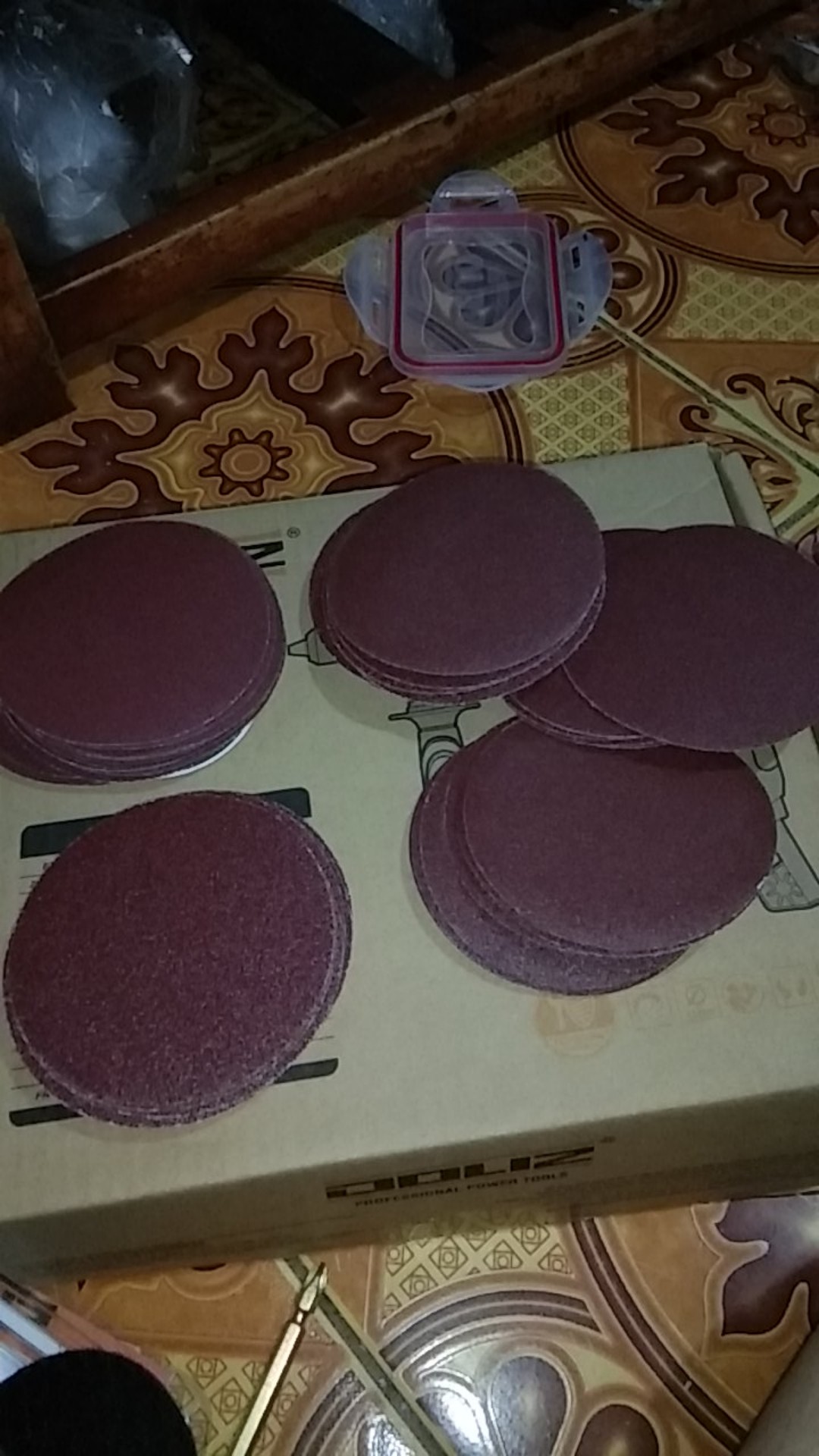 Kertas Amplas Bulat Velcro 4 Ampelas Kretekan Grit No 60 80 100 150