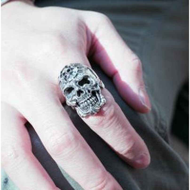 SEUSUK  Cincin Motif Tengkorak Gothic Ala Punk Bahan Stainless Steel untuk Pria