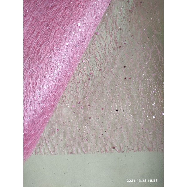 

mesh glitter/kertas bunga/flower wrap jaring glitter 48x70cm (harga 1 pak isi 20lembar)