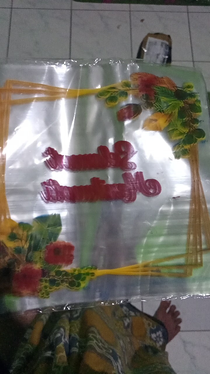 Diskon Besar!!! Selamat Makan Plastik. Isi 50.( Uk 20x20 )