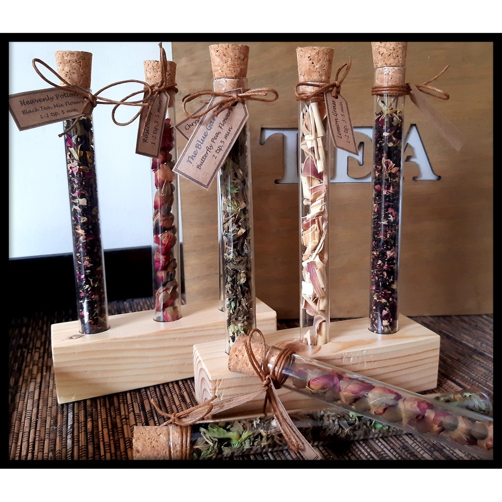 

Floral and Herbal Tea Tubes / Teh Bunga