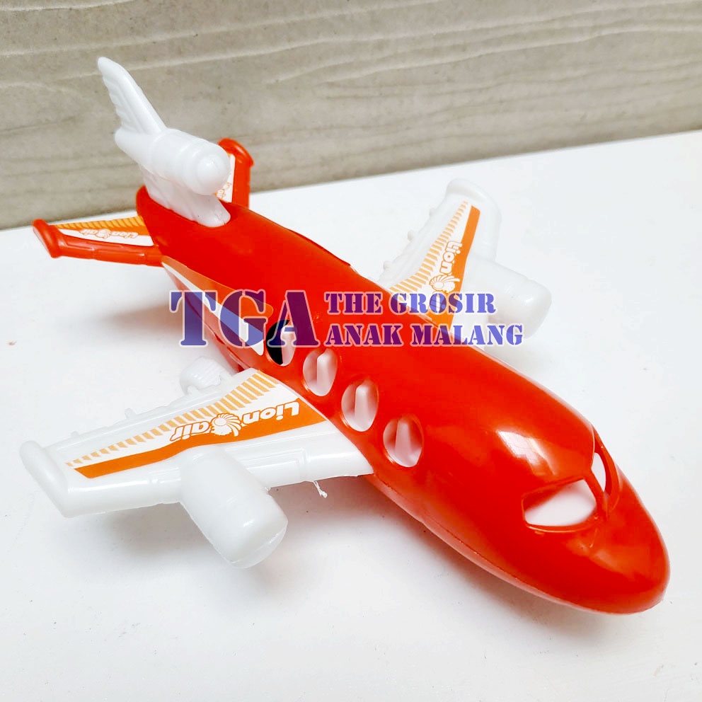 Pesawat PB 841 PULLBACK Mainan Air Force Plane Pull Back