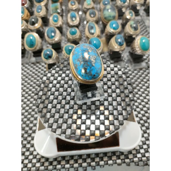 virus Persia serat emas jumbo