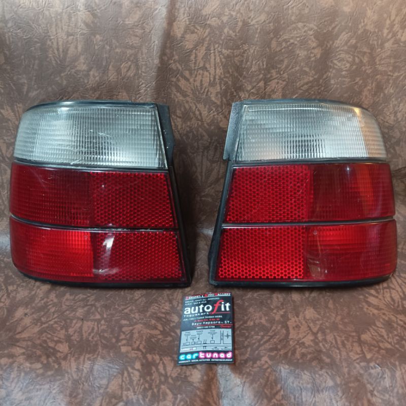 Sepasang Stop Lamp Sein Putih Original BMW E34