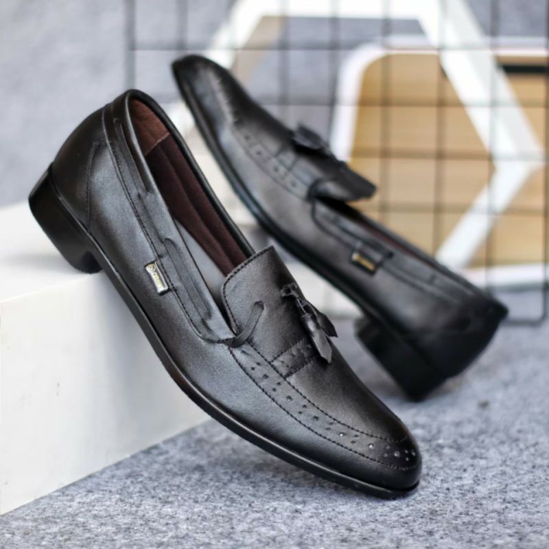 DRESSROSA BLACK Sepatu Pantofel Pria Kulit Asli Slip On Pentopel Casual Slop Formal Kerja Kantor Pesta Trendy Elegan