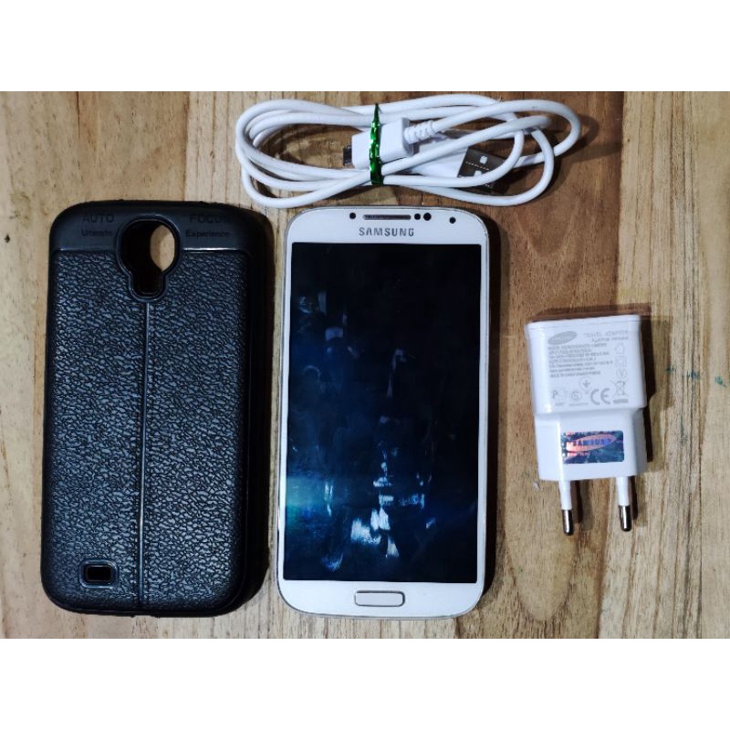 Samsung Galaxy S4 (4GLTE) SECOND HP & CAS no dosbok