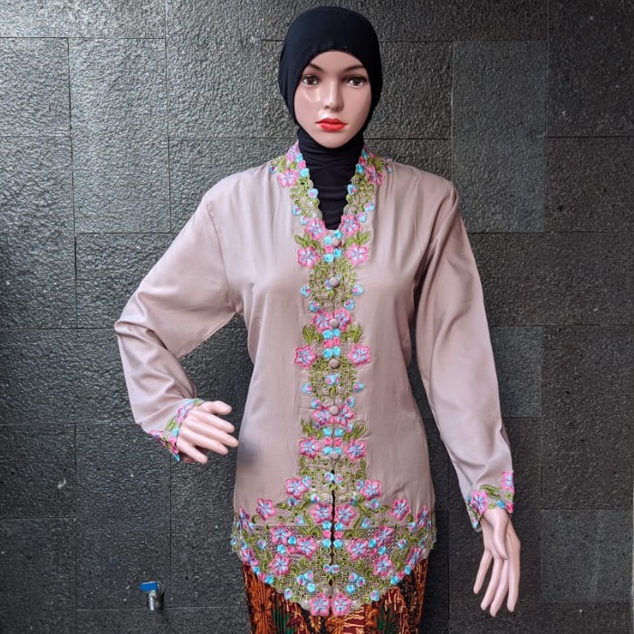 KEBAYA MODERN KATUN TANGN PANJANG KEBAYA ENCIM BORDIR WARNA-COKSU