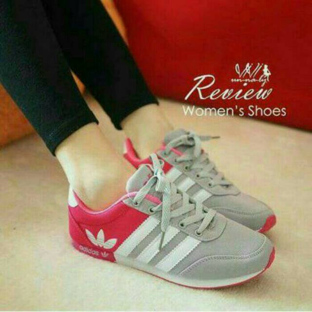 SEPATU OLAHRAGA WANITA ADIDAS SPON ABU PINK FANTA