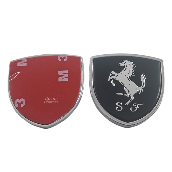 2pcs Stiker Emblem Logo Squadra FERRARI SF Bahan Metal Untuk Dekorasi Mobil