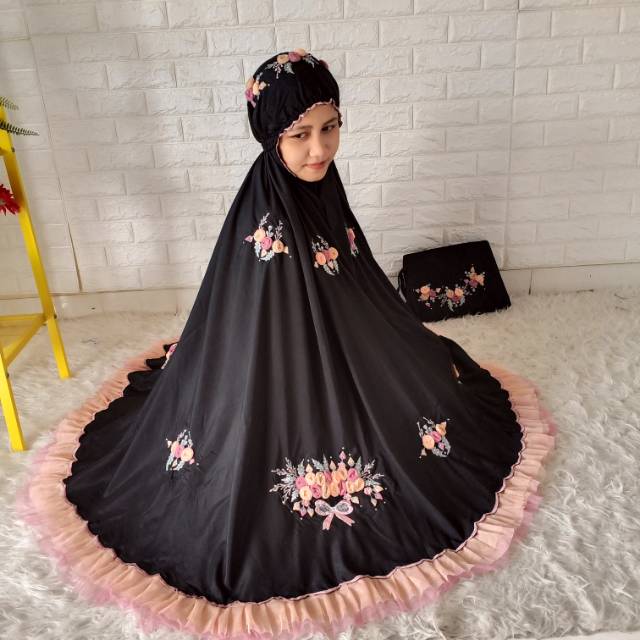 

Buket amplop nury