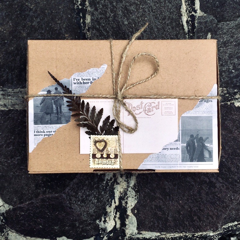 gift box aesthetic vintage kotak kardus