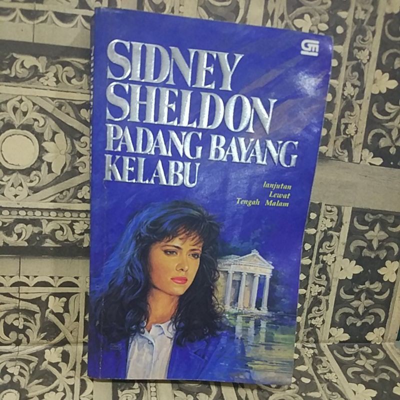 Novel Sidney Sheldon Padang bayang kelabu