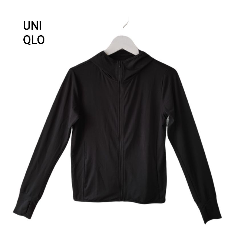 Jaket Sport UNIQLO second