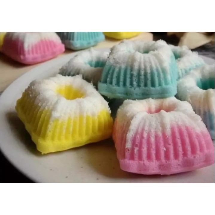 Cetakan Kue Putu Ayu Persegi Plastik / Cetakan Puding Bentuk Kotak isi 12pcs