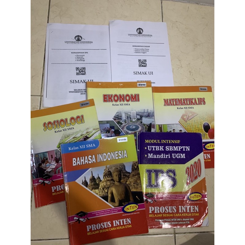 BUKU INTEN MODUL INTENSIF INTEN SOSHUM DAN SOAL SIMAK UI